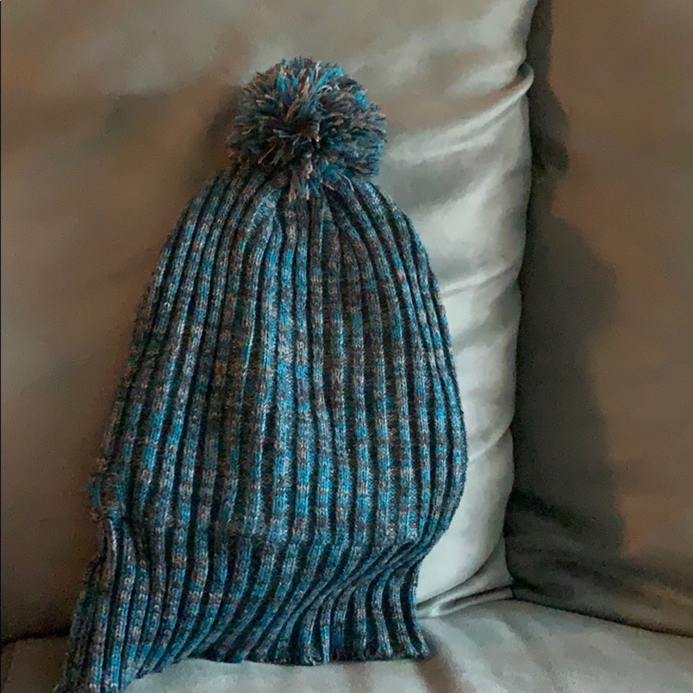 Blue and Grey skullcap